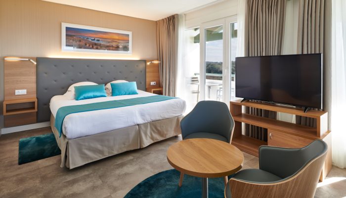 JUNIOR-DSC_9919©-JPEG-STUDIOS-WEB-72-DPI